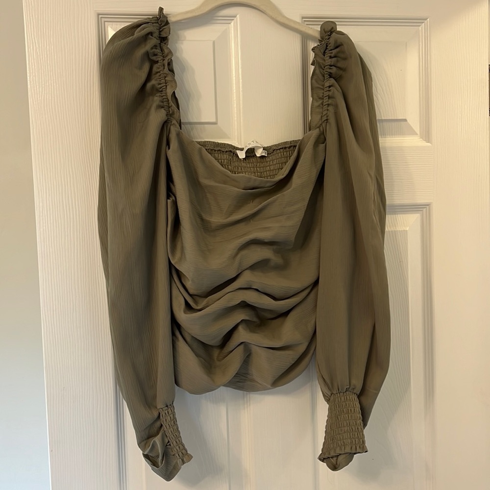 ASTR Square Neck Green Blouse